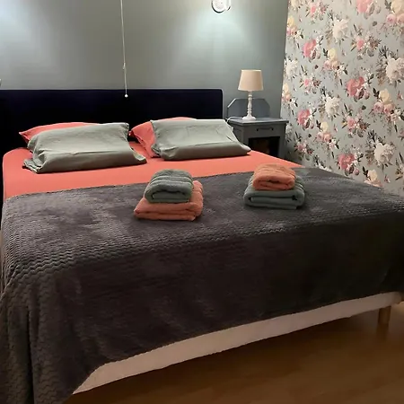 D'hote Leontine 3* Lamagistère